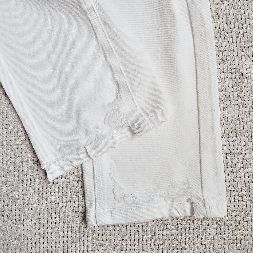 KanCan High Rise Slim Straight Fit Denim Jeans Stretch Distressed White 1/24 NEW - Picture 8 of 13